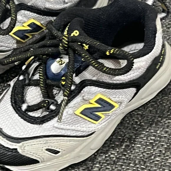 New Balance 804 Grey Black Shoes, Size 10 - Picture 9 of 12